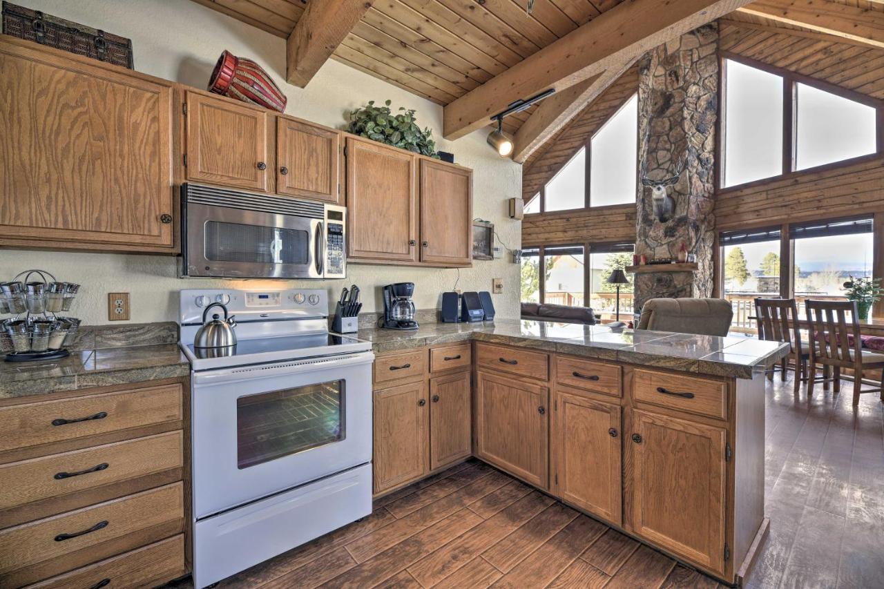 Rustic Village Lake Cabin Escape With Deck And Grill! Pagosa Springs Exterior foto