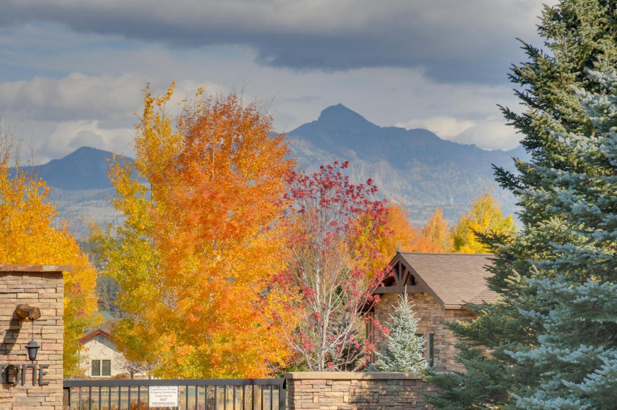Rustic Village Lake Cabin Escape With Deck And Grill! Pagosa Springs Exterior foto